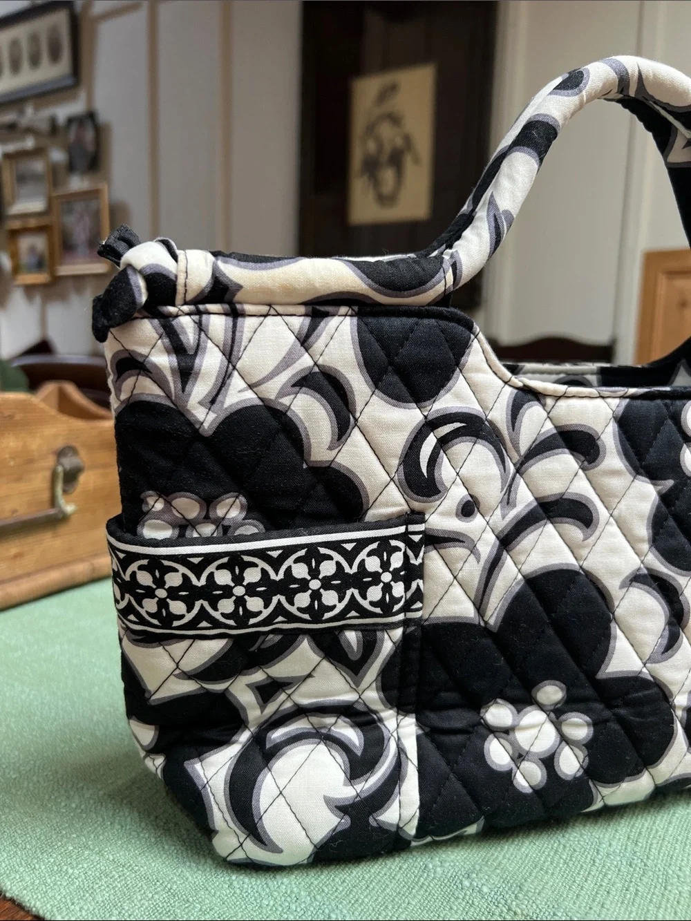 NWT Vera Bradley Gabby Tote in Retired Night and Day Pattern